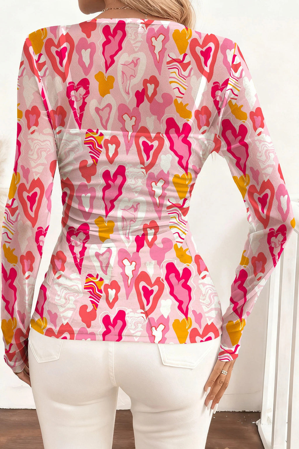 Women's Casual Crew-neck Long-sleeve Top With A Sweet Floral Print