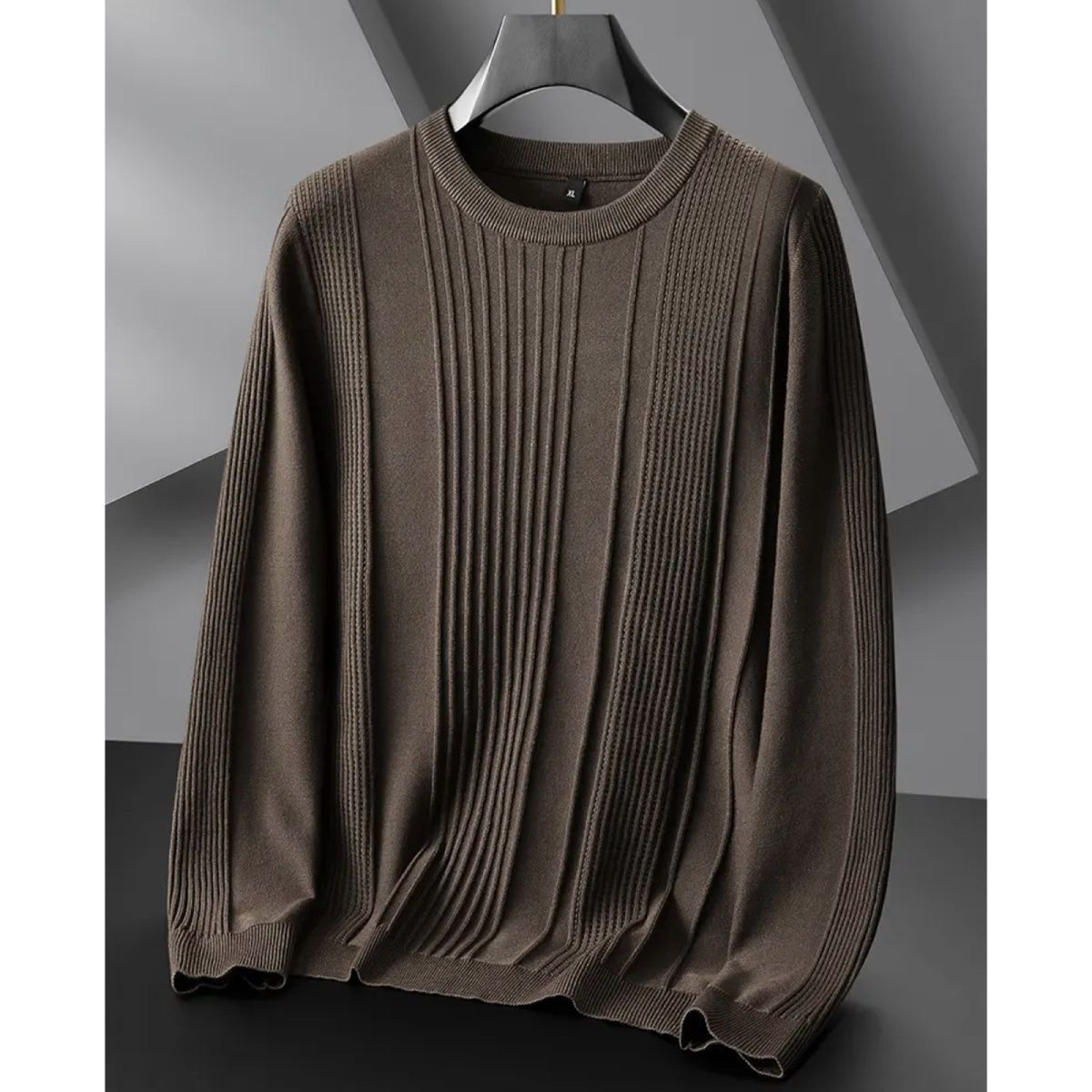 Crew-neck Knitted Loose-fit Twisted-pattern Men's Sweater